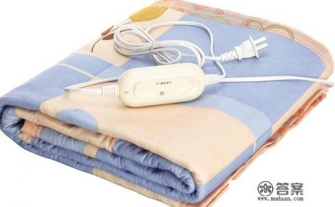 怀孕四十多天，一直睡电热毯，有影响吗？