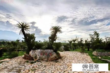 去云南旅游,游滇西北有哪些又好玩又省钱的线路推荐? 去云南旅游,游滇西北有哪些又好玩又省钱的线路推荐?