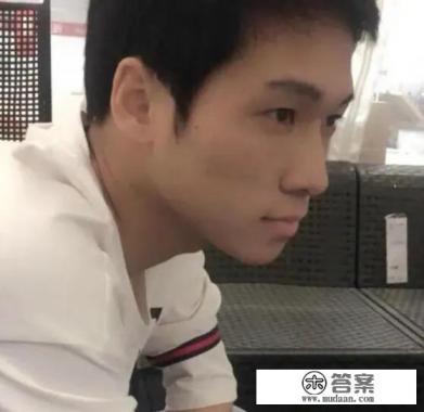 大学生毕业应该干什么？