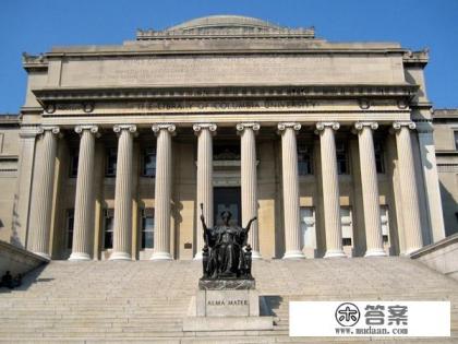 2021年哥伦比亚大学有多少学生？