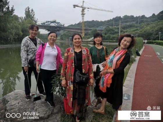 适合几个小学生约着去玩的地方。 适合几个小学生约着去玩的地方。