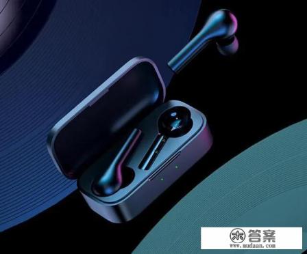 无线蓝牙耳机辐射大吗?能否推荐些辐射小点的耳机呢? 无线蓝牙耳机辐射大吗?能否推荐些辐射小点的耳机呢?