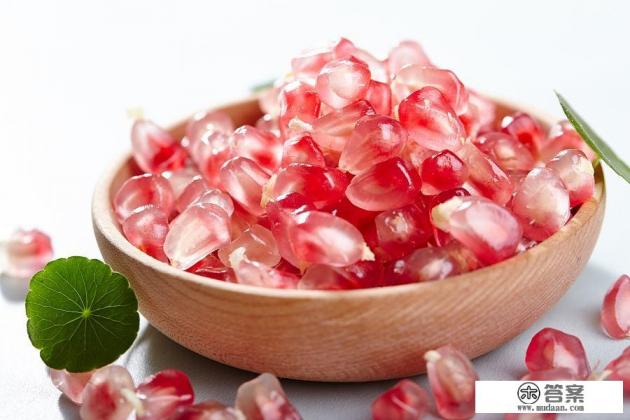 孕妇吃石榴对胎儿好吗? 孕妇吃石榴对胎儿好吗?