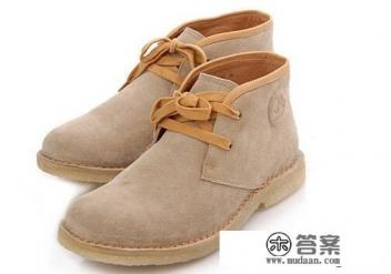 部分带有翻毛皮的旅游鞋怎样清理？