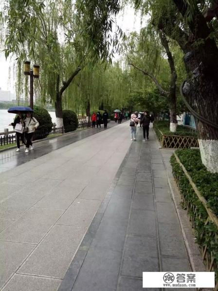 2022春节坐火车去哪里旅游最好？