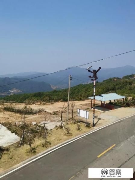 两个女大学生出去旅游安全吗？