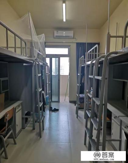 深圳大学宿舍有多豪华？