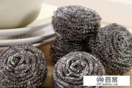 502胶水粘到手上如何去掉