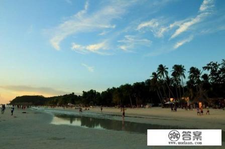 想出去旅行，买个背包，有没有好一点的背包推荐的