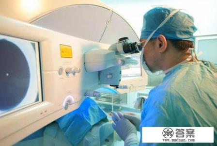 激光近视手术�价格多少钱