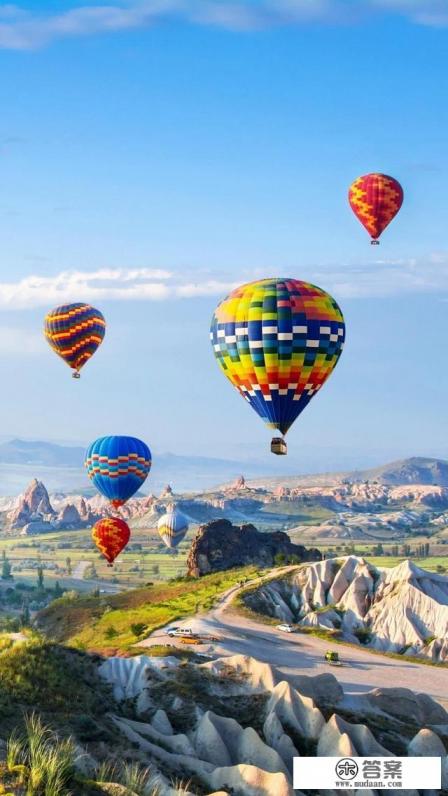 大学生如何形成正确的消费观