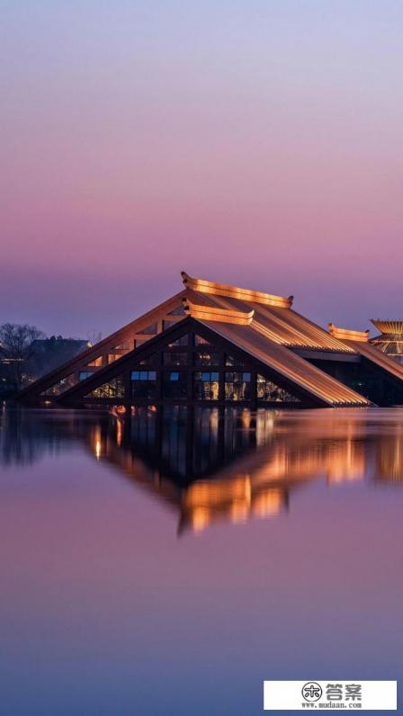 中国旅游宣传片讲的什么