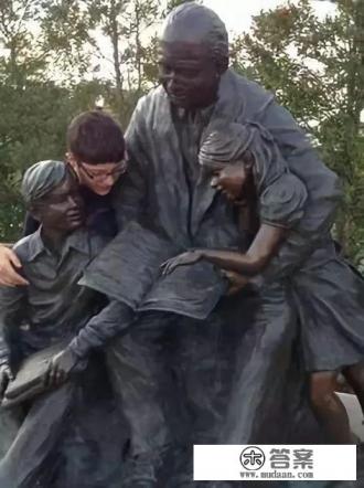 有的人分手后不会再见前任的说说 有的人分手后不会再见前任的说说