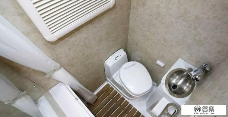 马桶冲水后污物从地漏冒出是怎么回事