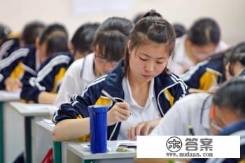 大学在校生怎么申请自主创业证，申请流程和资料