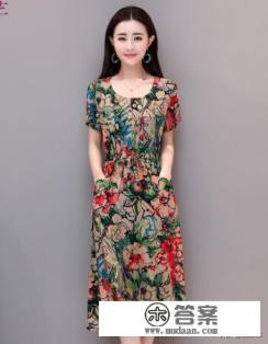 中年知性妇女去上海旅游穿什么衣服好看