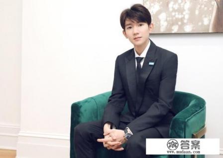 展现大学生精神风貌的句子 展现大学生精神风貌的句子