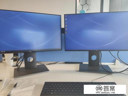 大学读计算机专业的大一必须买电脑吗 大学读计算机专业的大一必须买电脑吗