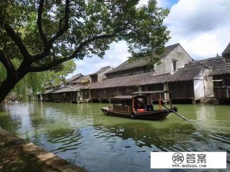 为什么很多人出去旅游都喜欢在朋友圈晒旅游照片