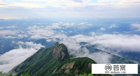 求湖南旅游景点排名前十,哪些比较值得去 求湖南旅游景点排名前十,哪些比较值得去